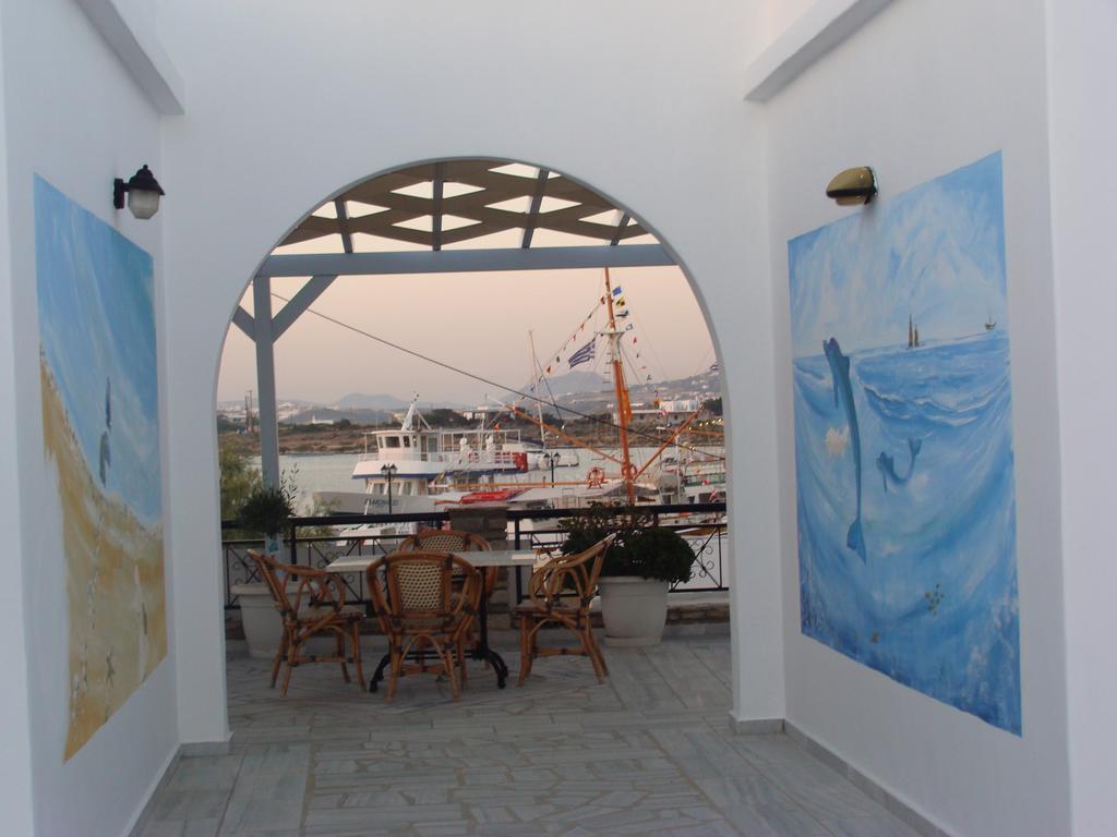 Akrogiali Studios & Rooms Antiparos Town Exteriör bild